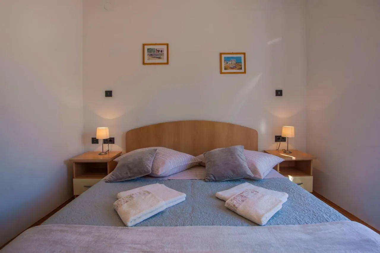 Apartment Medak Cres Croatia